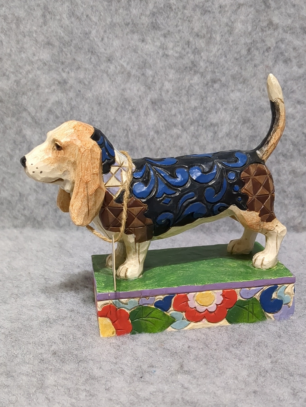 VINTAGE JIM SHORE HEARTWOOD CREEK BASSETT HOUND JETHRO FIGURINE 2009